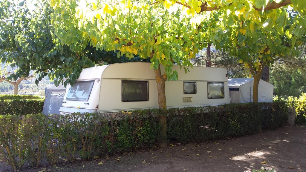 Montsant Park Camping & Bungalow Ulldemolins Εξωτερικό φωτογραφία