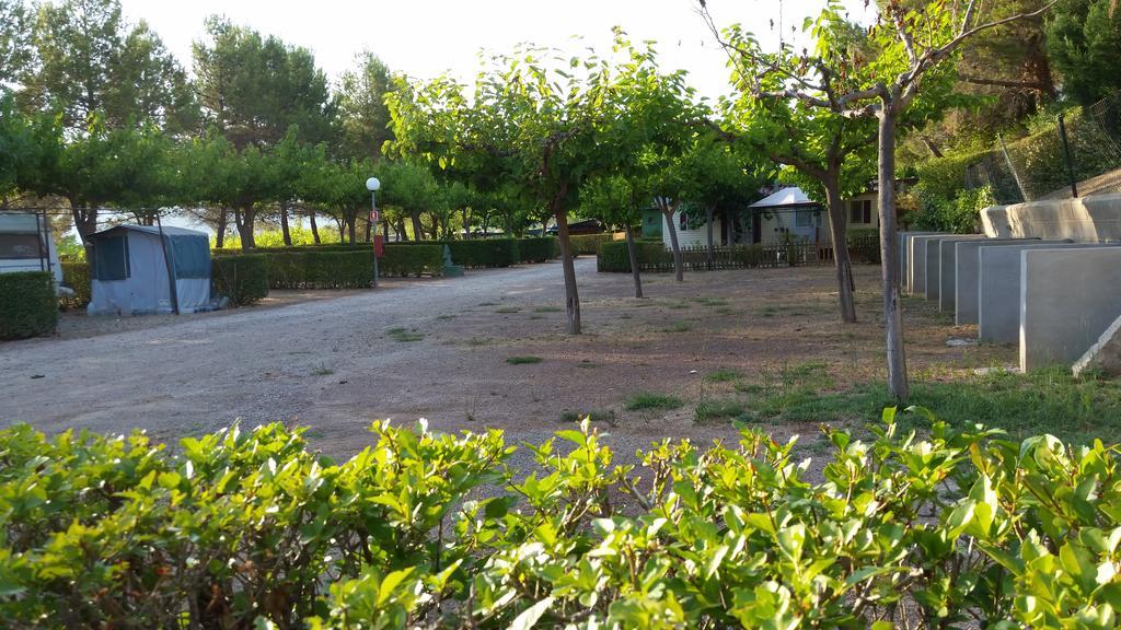 Montsant Park Camping & Bungalow Ulldemolins Εξωτερικό φωτογραφία