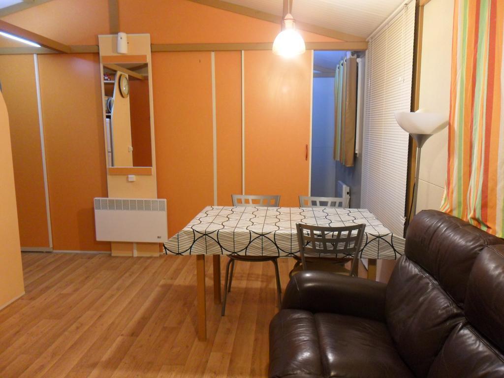 Montsant Park Camping & Bungalow Ulldemolins Εξωτερικό φωτογραφία